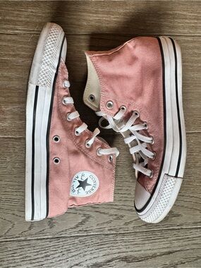 Converse Chuck Taylor All Star High Top Pink Sneakers Women’s Size 8